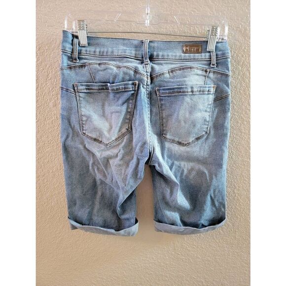 Juicy Couture Women's Denim Folded Hem Long Shorts In Blue Size 4 - Picture 2 of 3